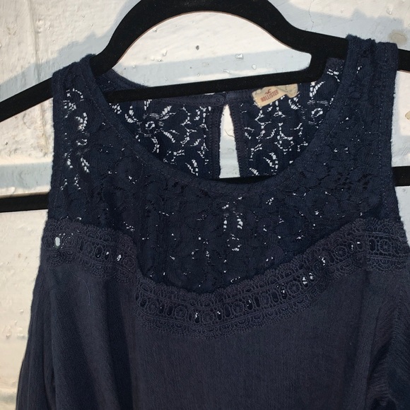 Navy Blue Cold Shoulder Lace Top! - Picture 2 of 5